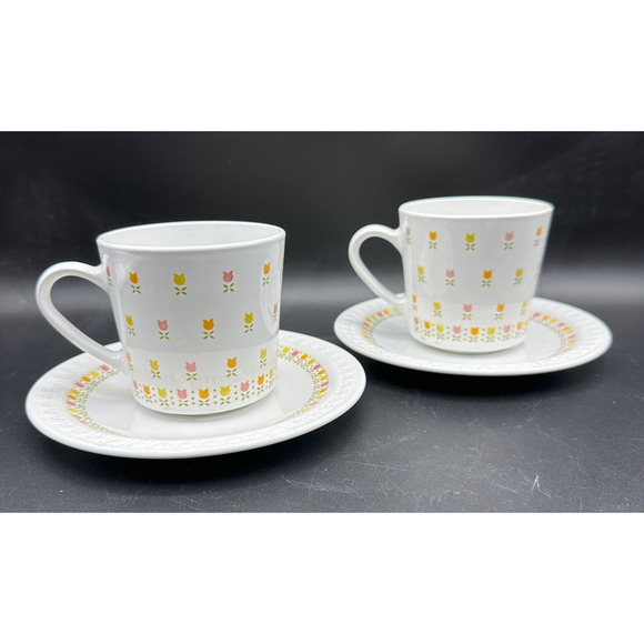 Vintage Cup and Saucers (4) in April Tulip by Corning for Centura 1972-1978 - Picture 2 of 8